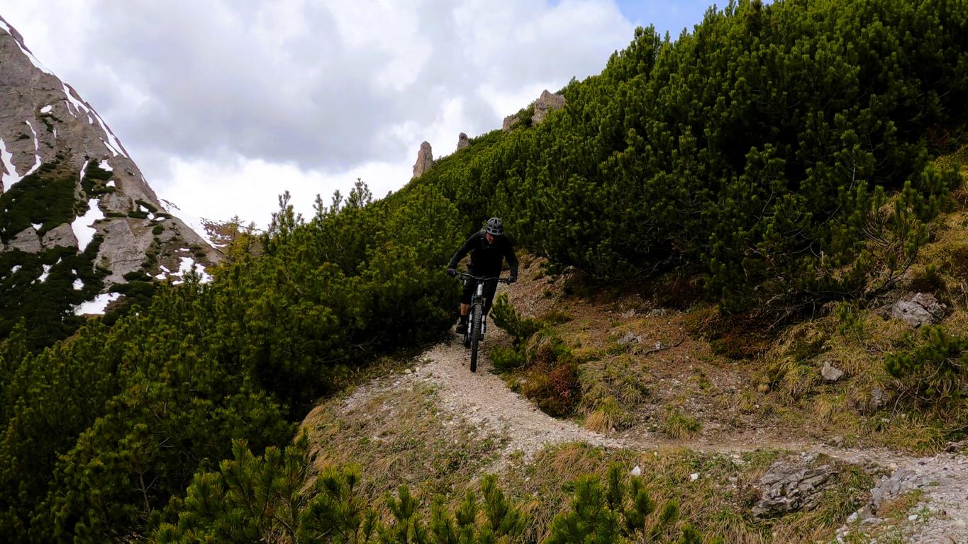 HALSLTRAIL S2, SAILENIEDERTRAIL S2+-, HIRTENTRAIL S3