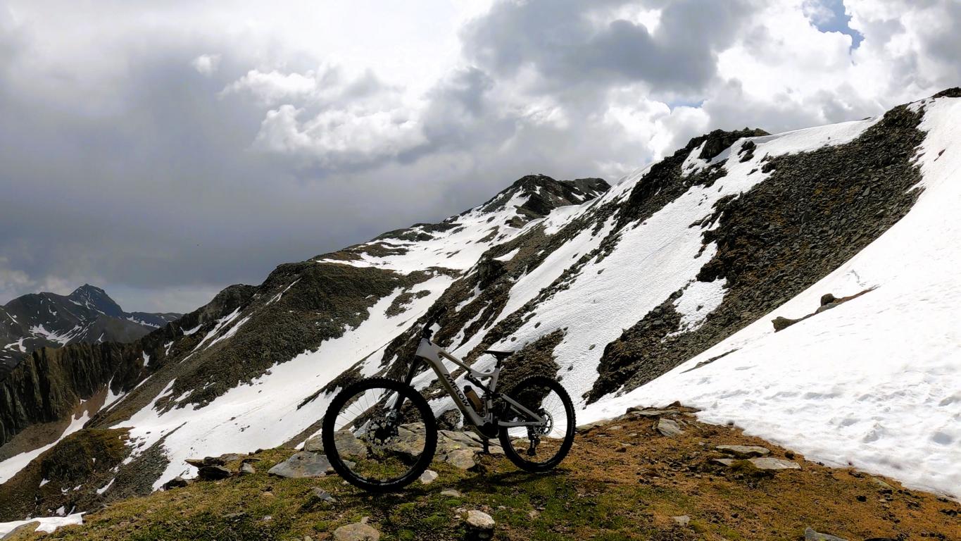 SCHAFJOCH- UND KNAPPENTRAIL S2-