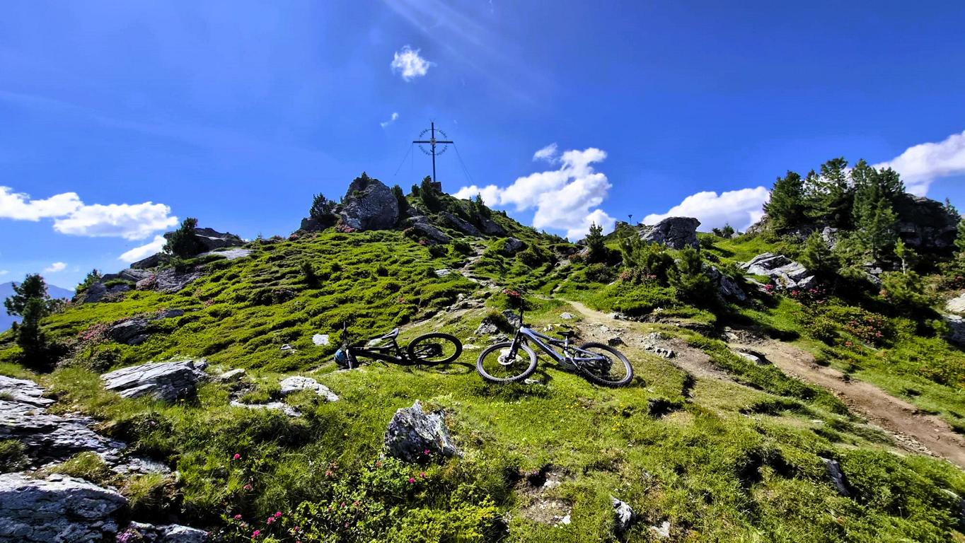 Largoztrail S2+